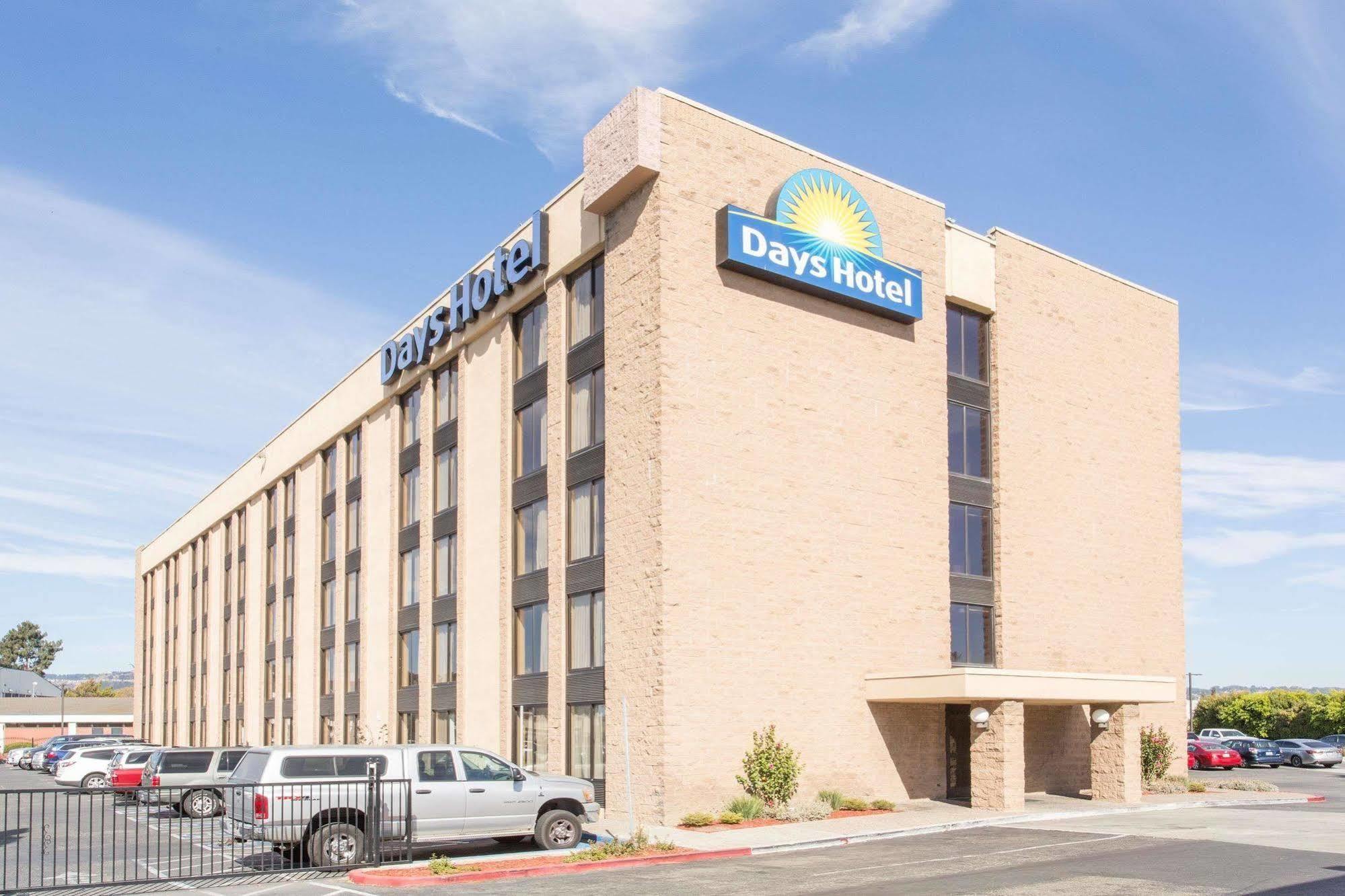 Days Hotel By Wyndham Oakland Airport-Coliseum Exterior photo